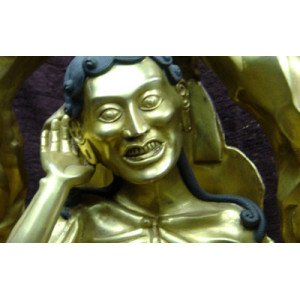 Lineages-Lama Guru Statues